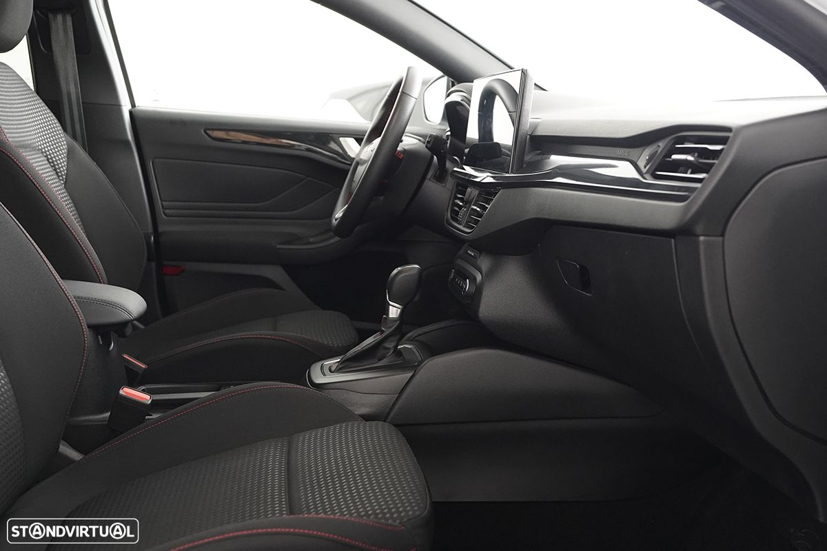 Ford Focus SW 1.0 EcoBoost MHEV ST-Line Aut. - 20