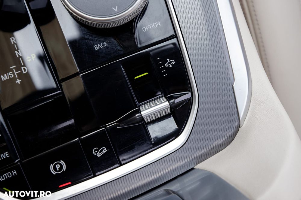 BMW X5 xDrive45e AT PHEV - 25