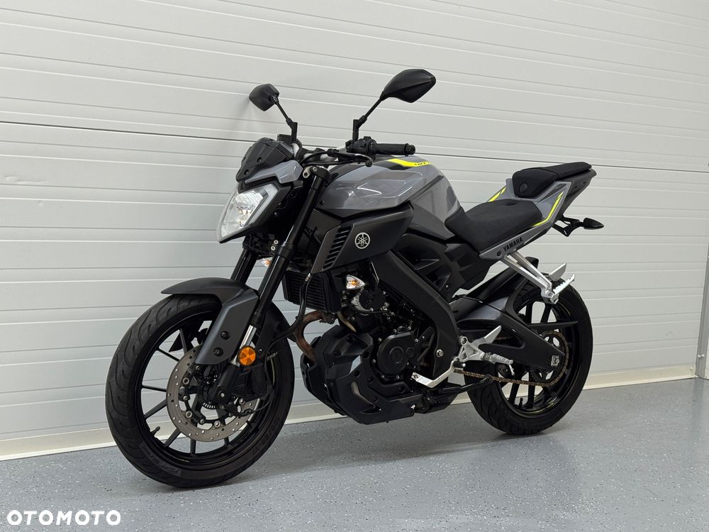 Yamaha MT - 16