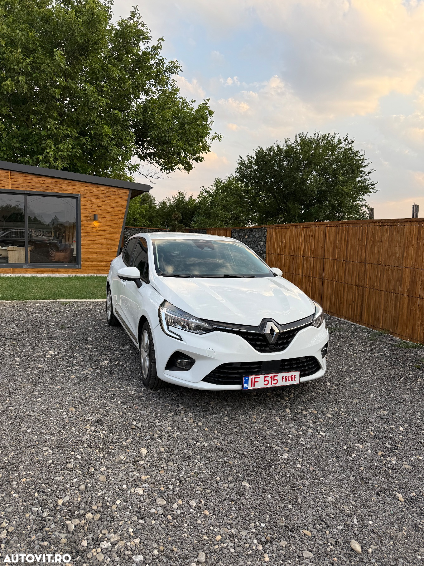 Renault Clio BLUE dCi 85 BUSINESS EDITION - 10