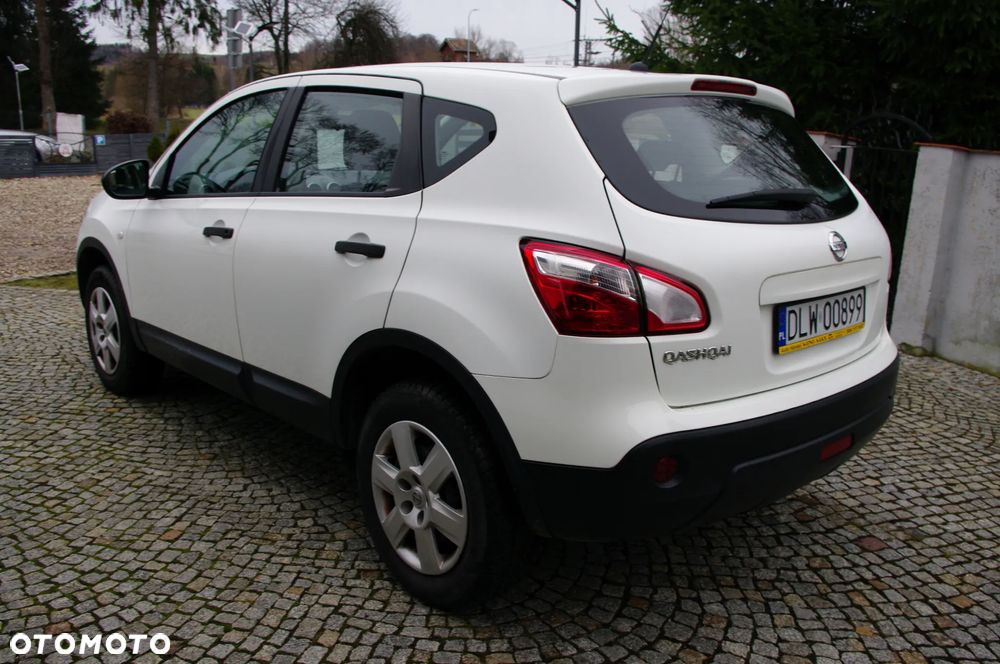 Nissan Qashqai 1.6 Visia - 14