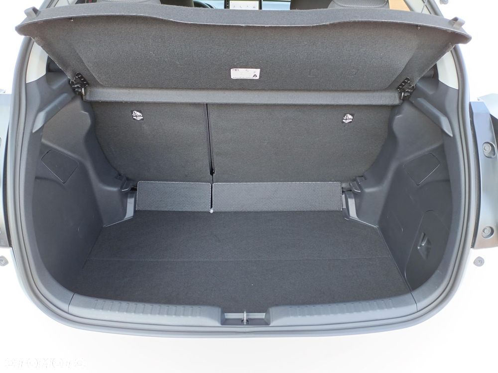 Toyota Yaris Hybrid 1.5 Style - 14