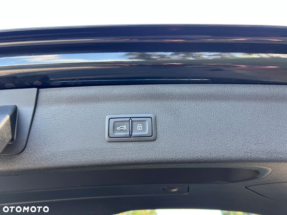 Audi Q3 2.0 TDI Quattro S tronic sport - 28