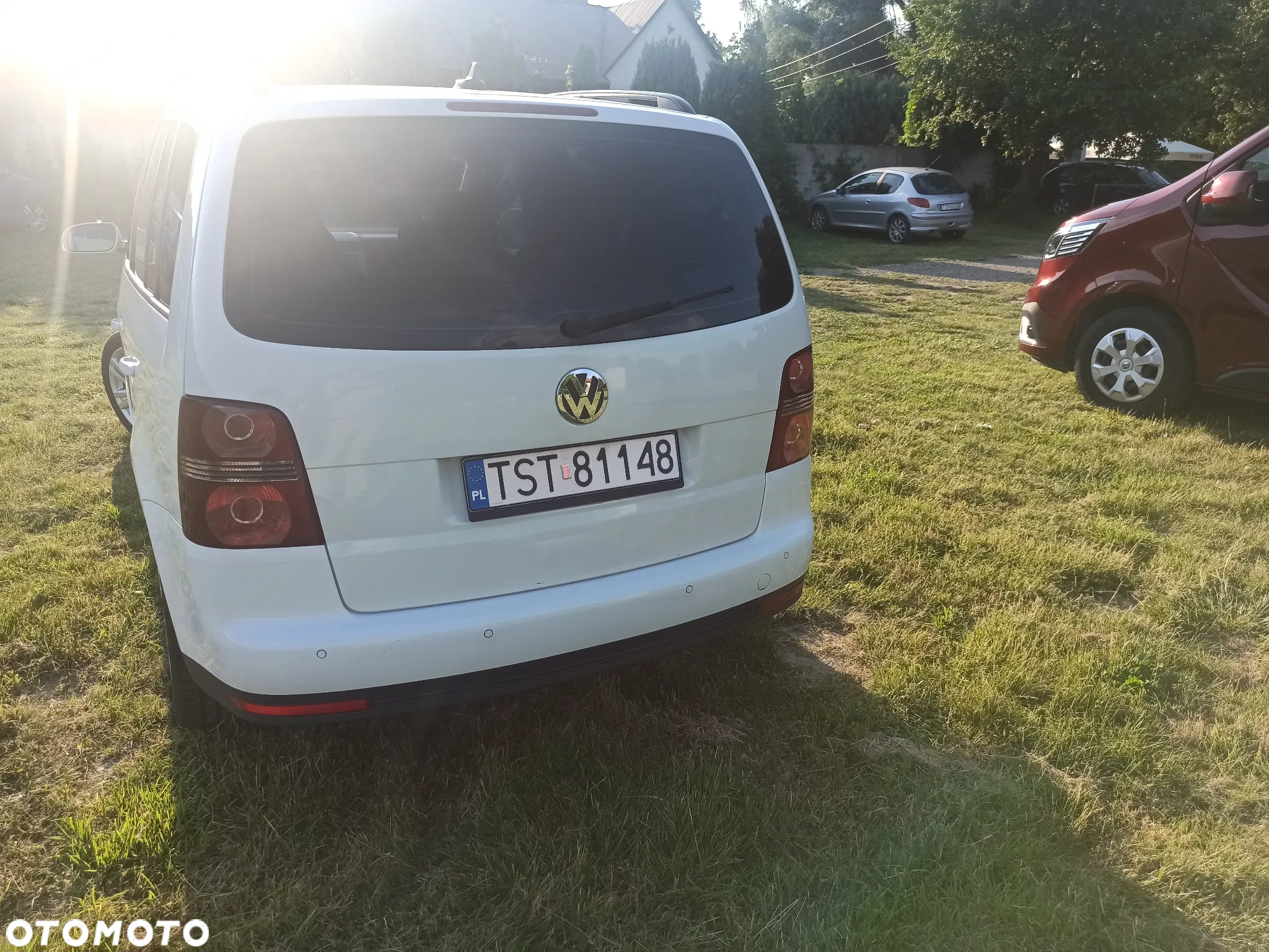 Volkswagen Touran - 2