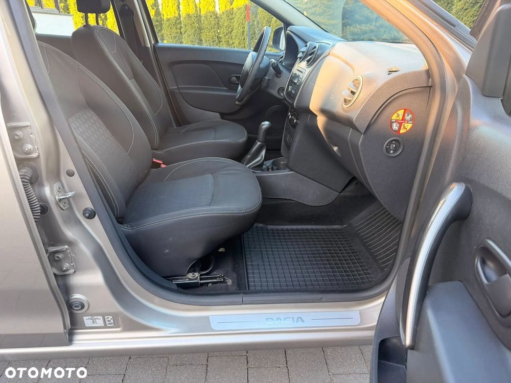 Dacia Sandero 1.2 16V Laureate - 17
