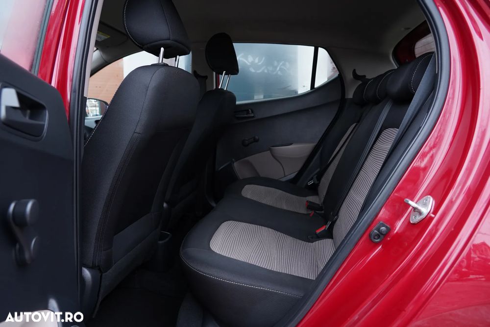 Hyundai i10 1.1 Automatik Classic - 8