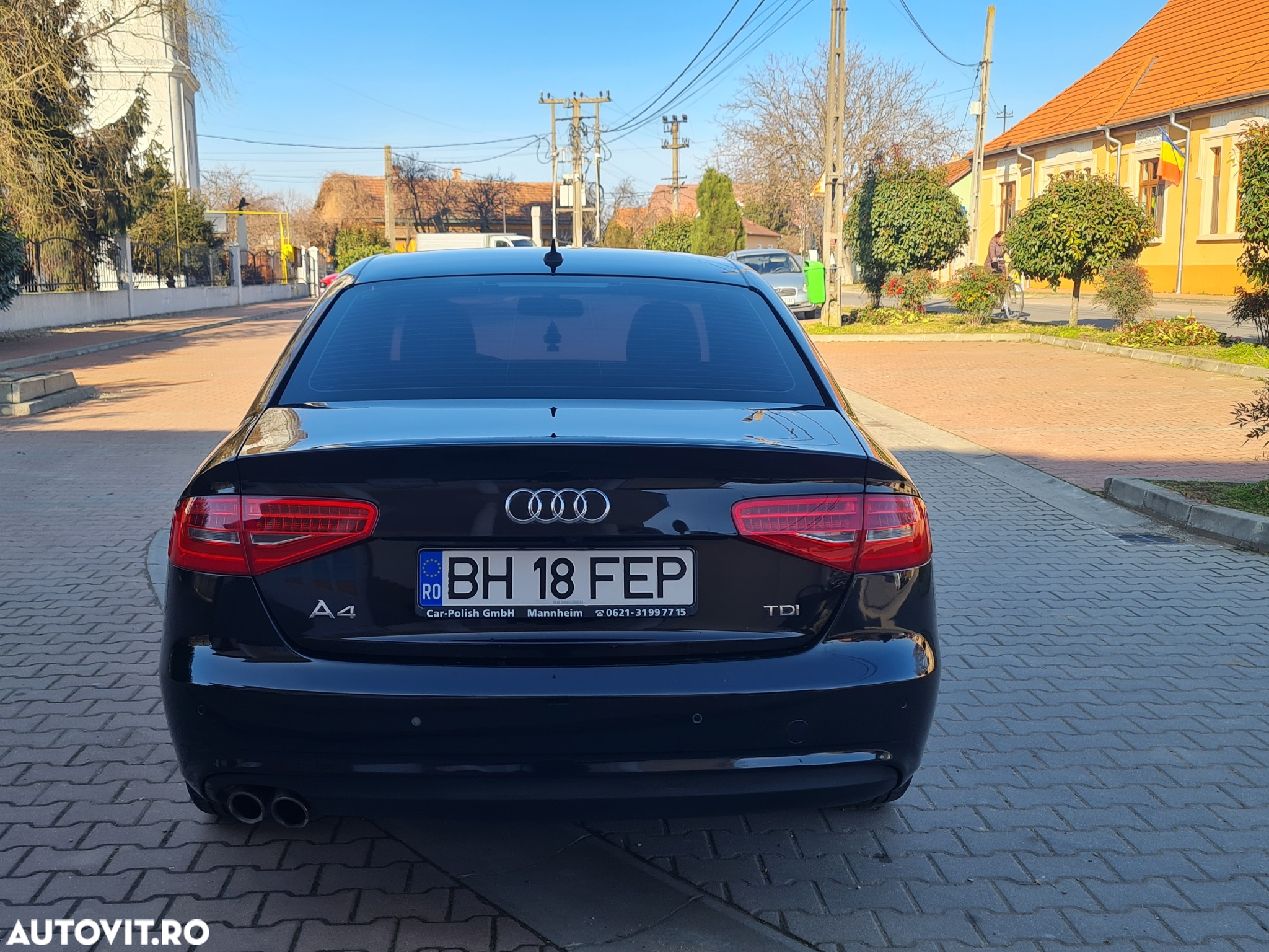 Audi A4 2.0 TDI DPF clean diesel multitronic Attraction - 14