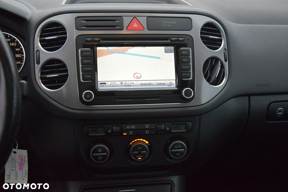 Volkswagen Tiguan 2.0 TDI DPF BlueMotion Technology Sport & Style - 29