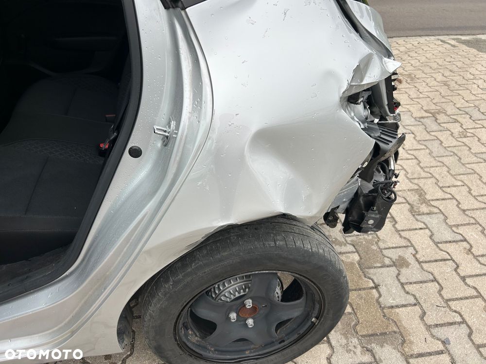 Renault Clio - 9