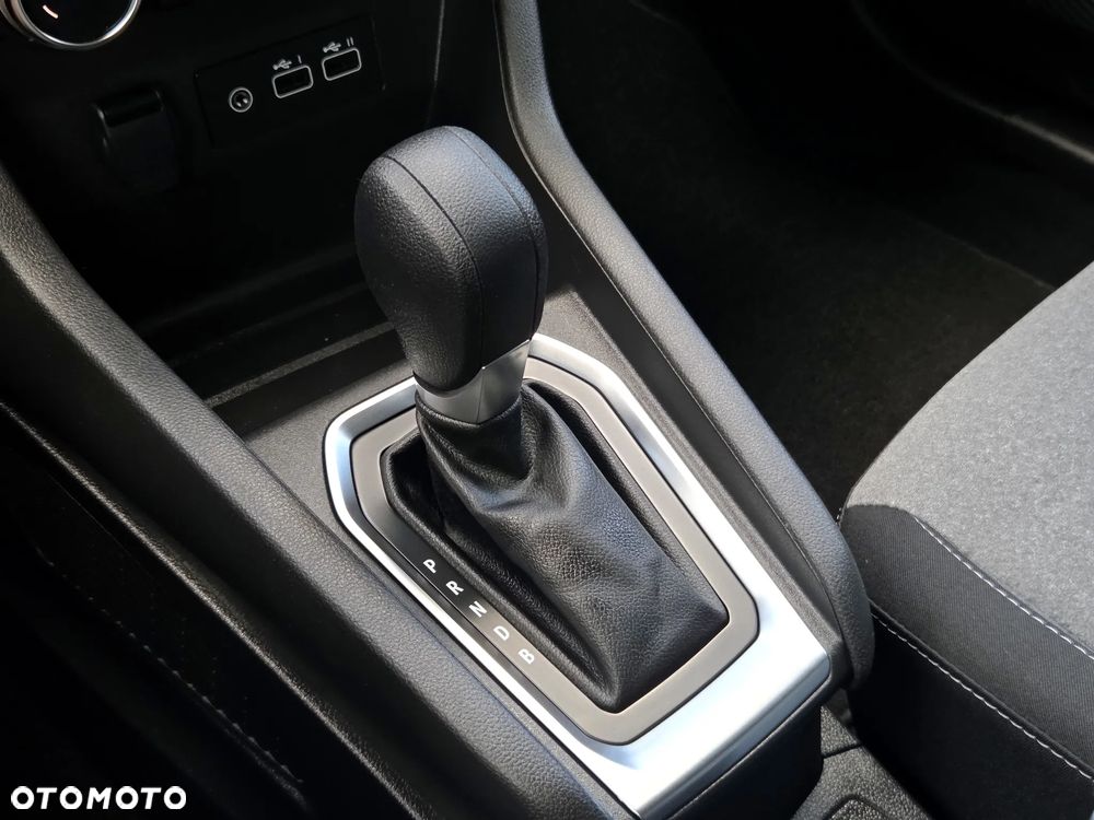 Renault Clio 1.6 E-TECH Full Hybrid 145 Techno - 32