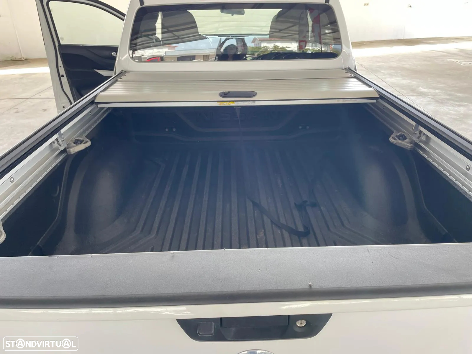 Nissan Navara 2.3 dCi CD 4WD Visia - 34