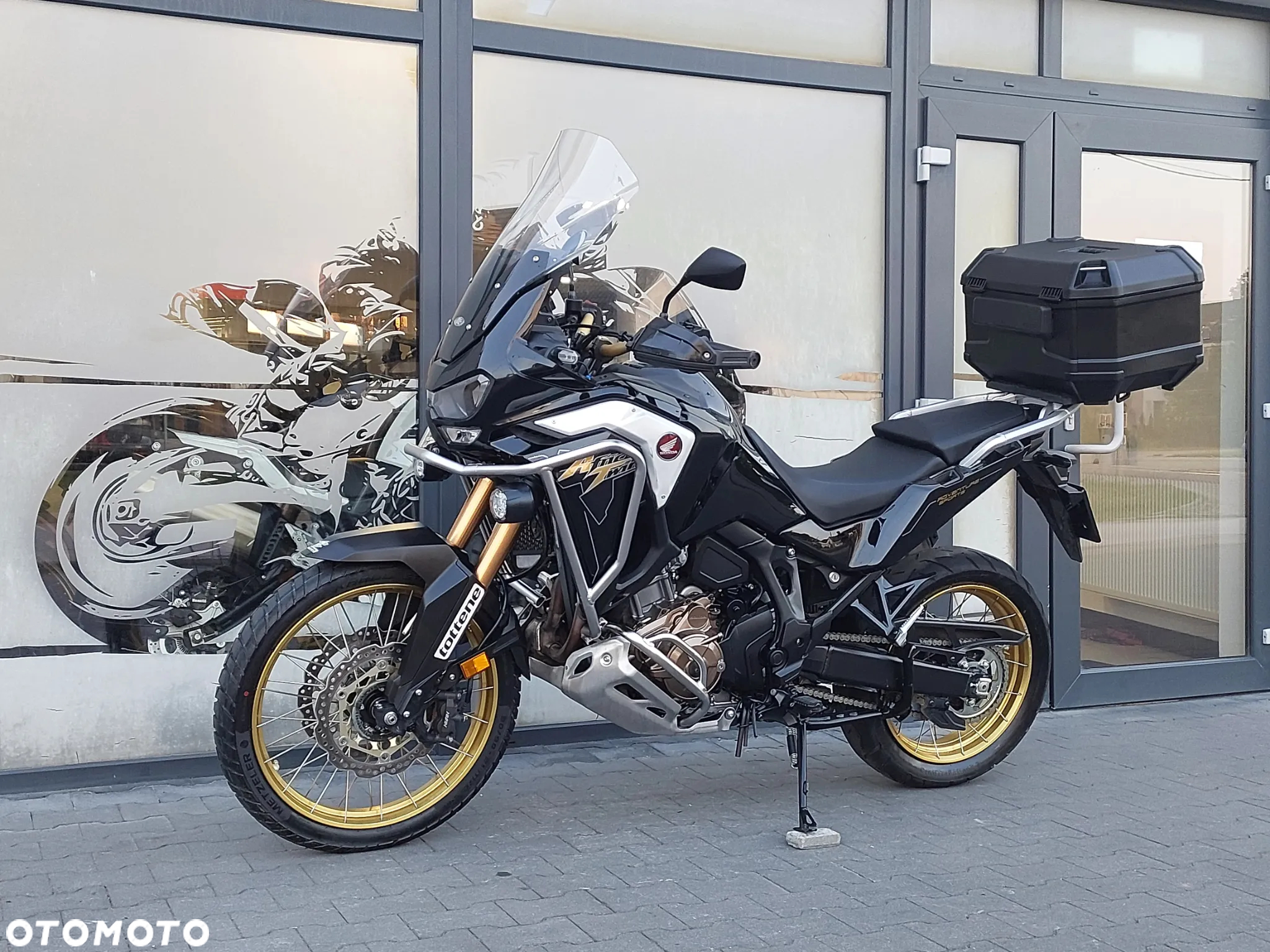 Honda CRF - 12