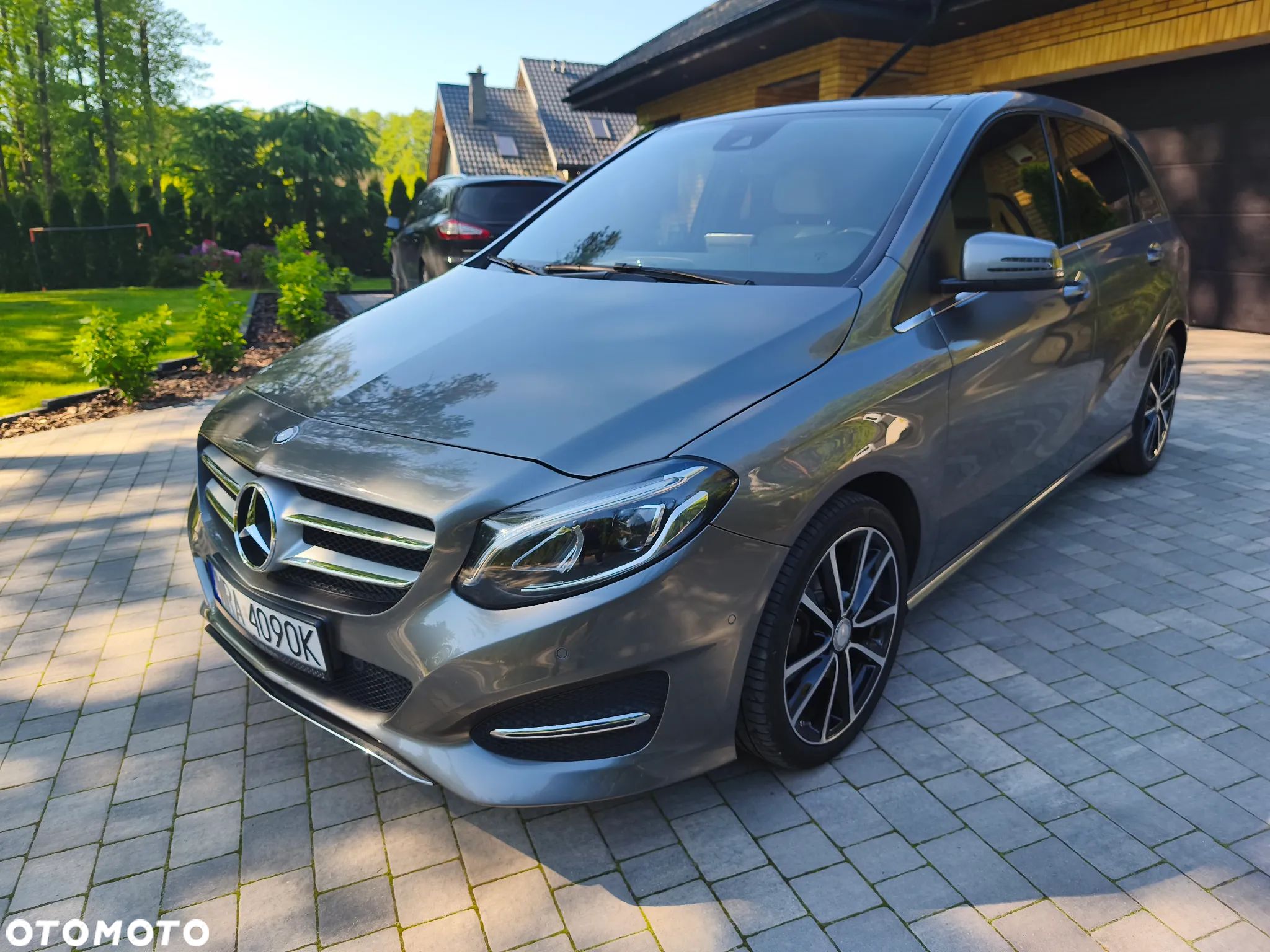 Mercedes-Benz Klasa B 180 (CDI) d - 1