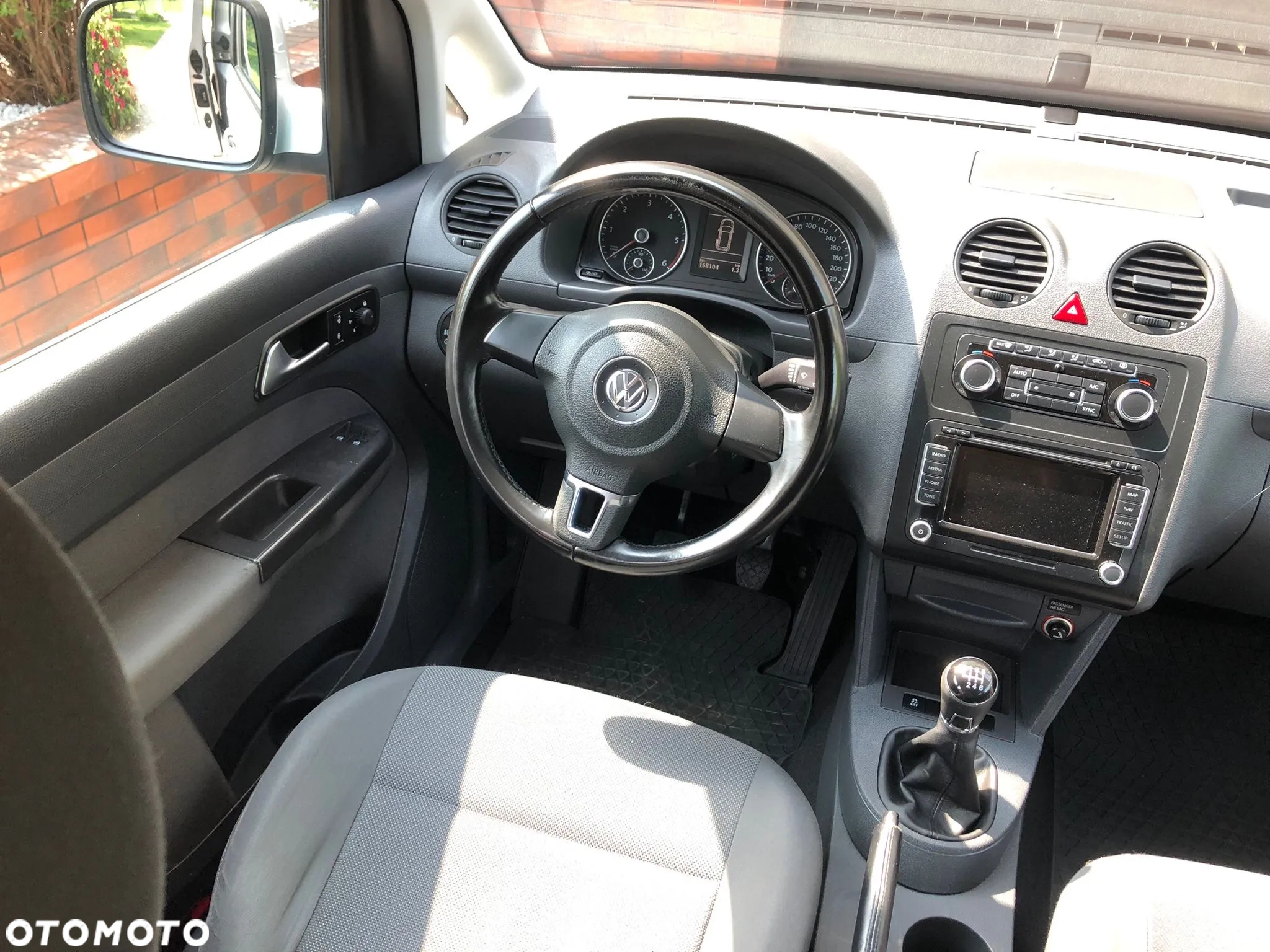 Volkswagen Caddy 2.0 TDI Comfortline - 12
