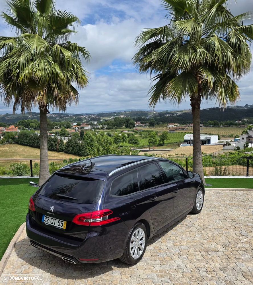 Peugeot 308 SW 1.2 PureTech Style J17 - 18