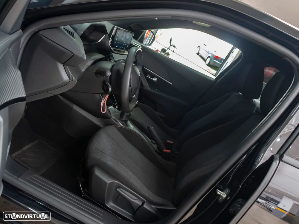 Peugeot 2008 1.2 PureTech Style - 15