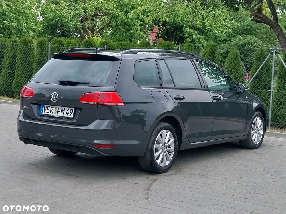 Volkswagen Golf 1.6 TDI DPF Highline - 6