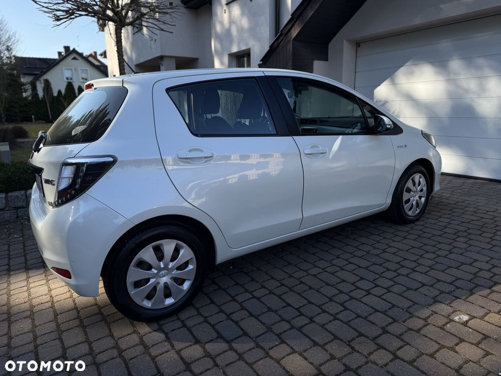 Toyota Yaris - 3