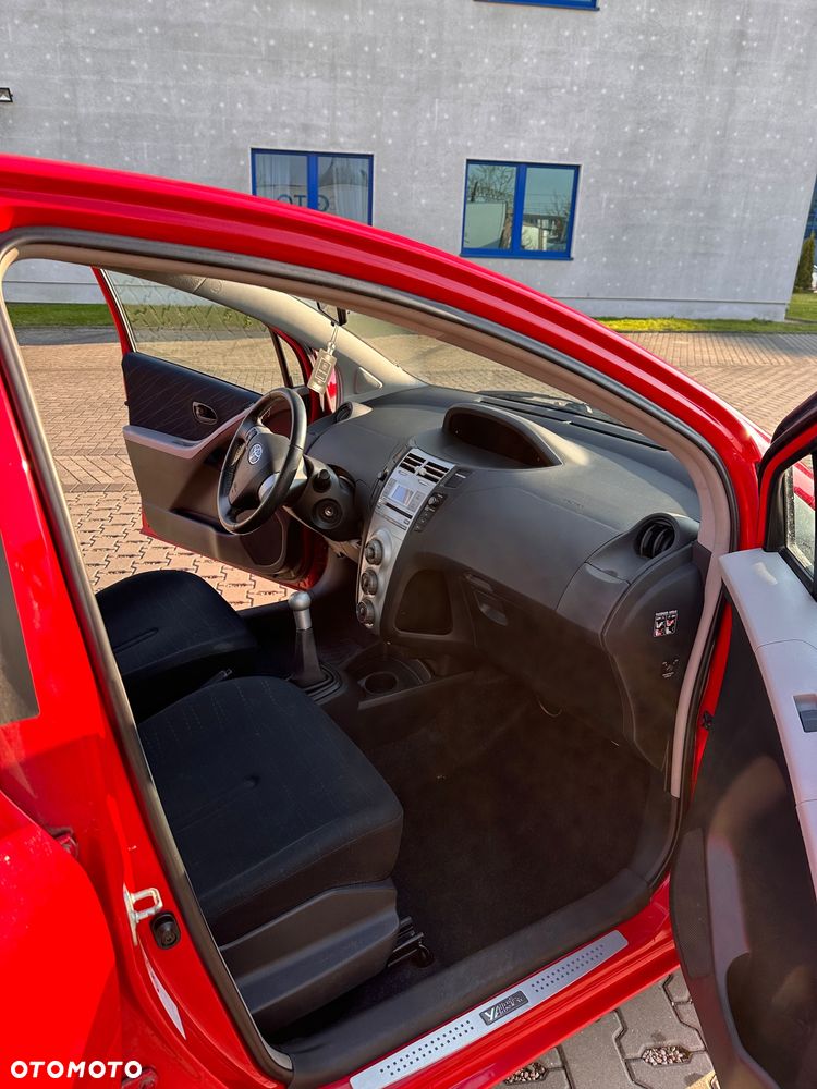 Toyota Yaris 1.0 Entry - 20