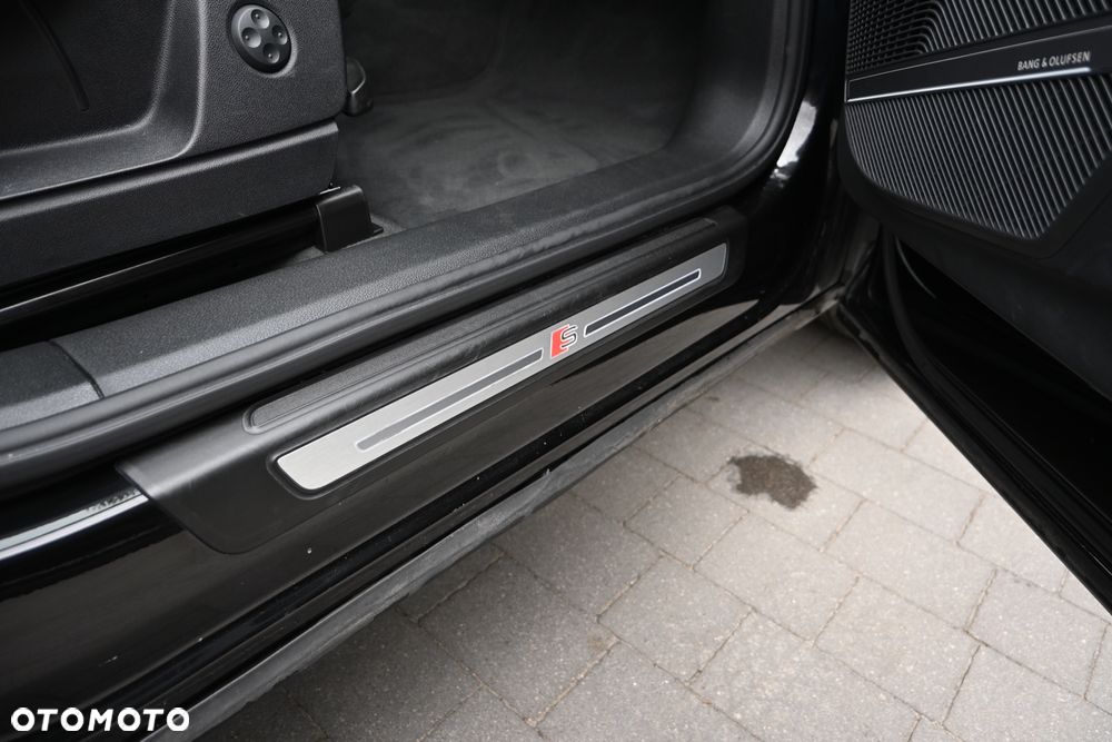 Audi Q5 40 TDI quattro S tronic S line - 30