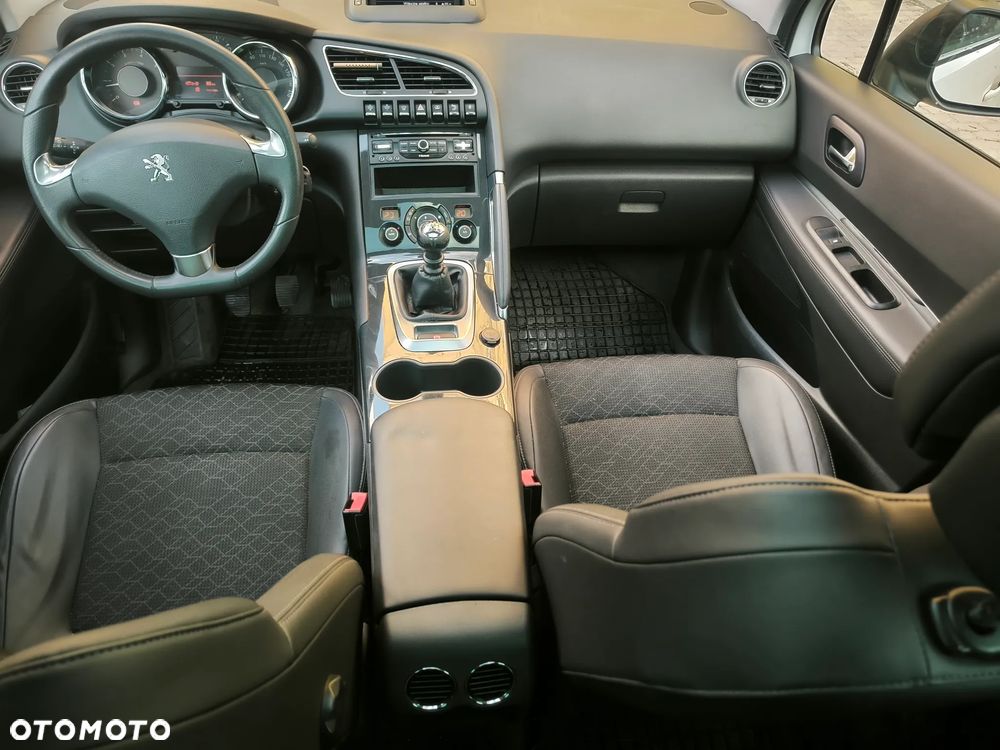 Peugeot 3008 - 22