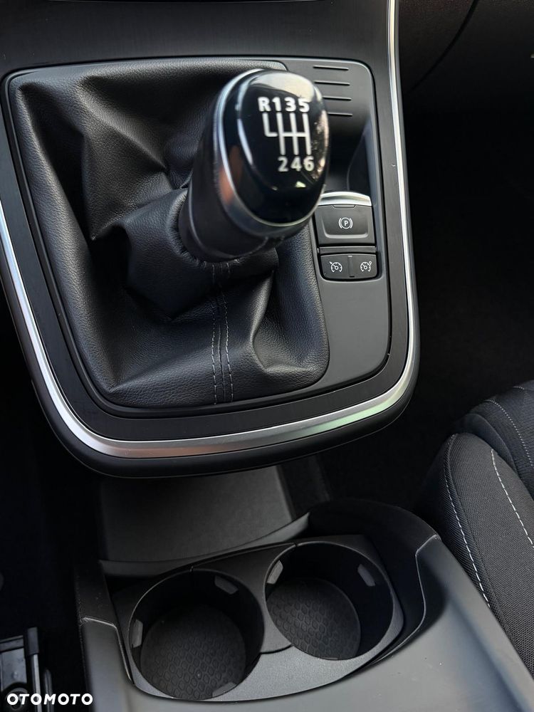 Renault Scenic ENERGY TCe 140 LIMITED - 22