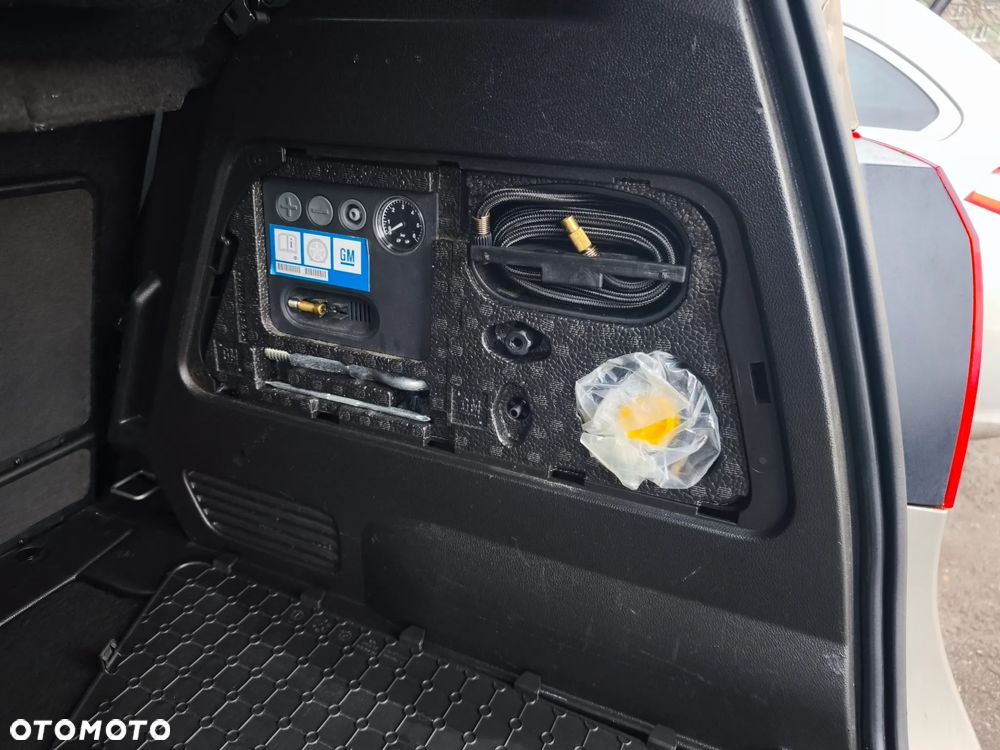 Opel Meriva 1.7 CDTI Cosmo - 33