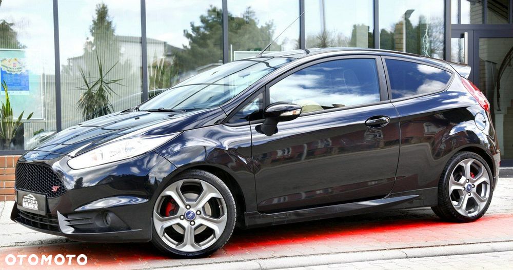 Ford Fiesta ST - 4