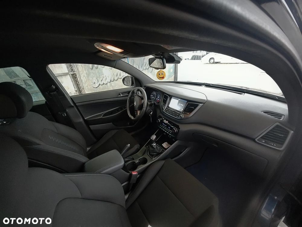 Hyundai Tucson blue 1.6 GDi 2WD Passion - 24