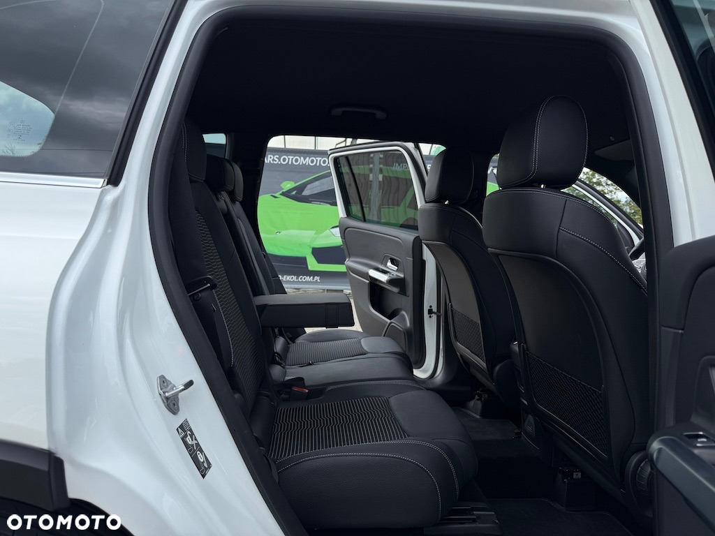 Mercedes-Benz GLB 200 d 8G-DCT - 35