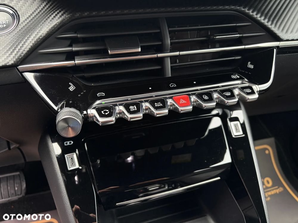Peugeot 2008 1.2 PureTech Allure Pack S&S EAT8 - 30