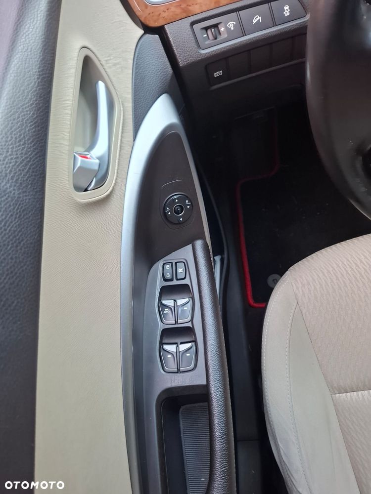 Hyundai Santa Fe - 9