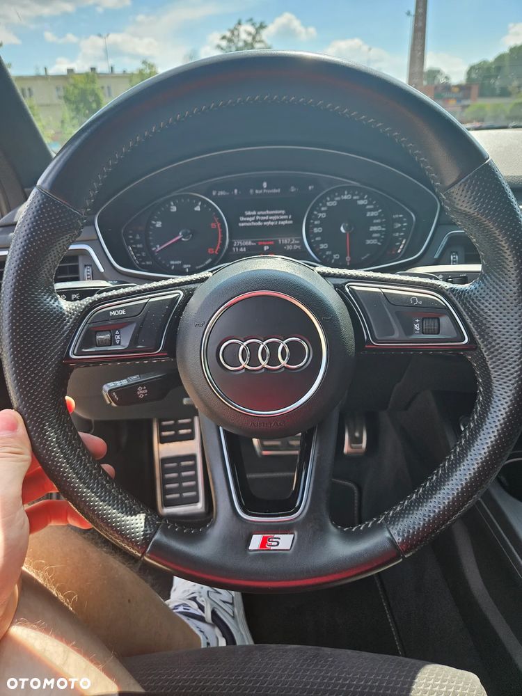 Audi A4 Avant 2.0 TDI S tronic quattro - 27