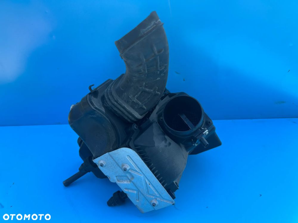OBUDOWA FILTRA POWIETRZA AUDI A4 B8 8R0133837K 8K0183A - 2