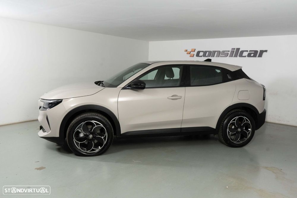 Alfa Romeo Junior Elletrica 50 kWh Launch Edition - 8