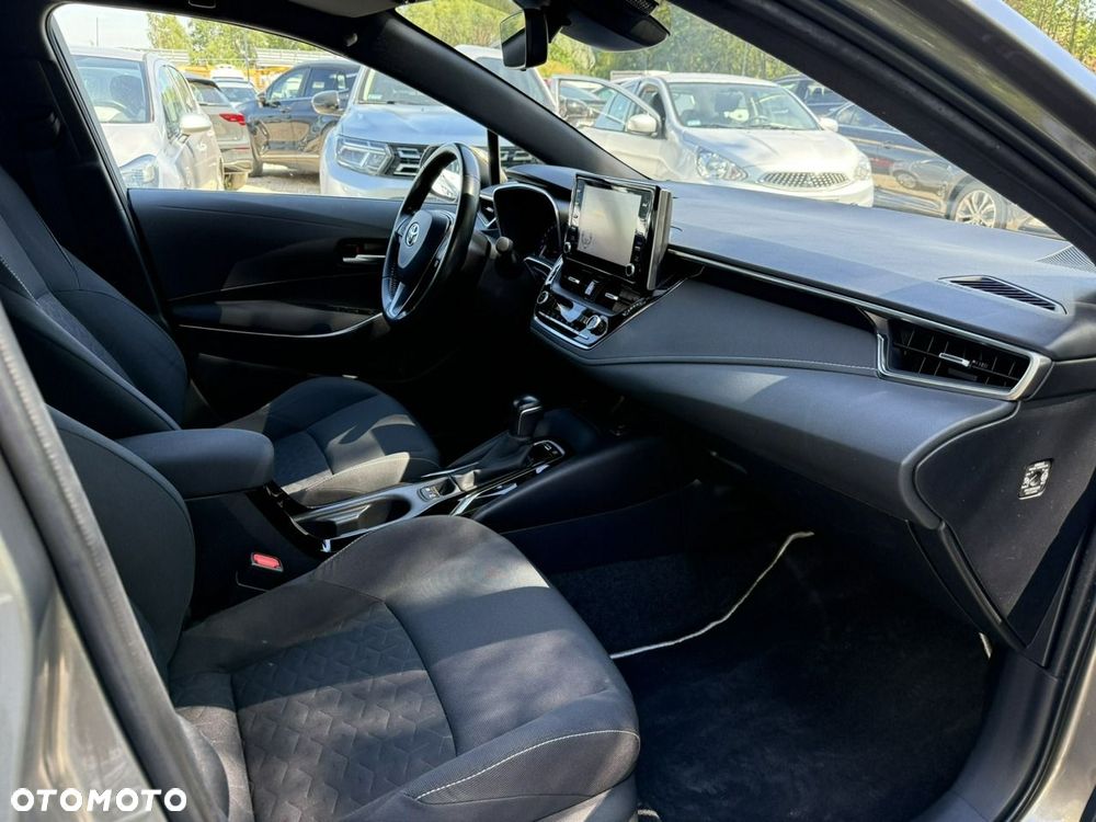 Toyota Corolla 1.8 Hybrid Comfort - 19
