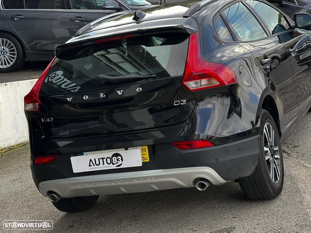Volvo V40 Cross Country 2.0 D3 - 3