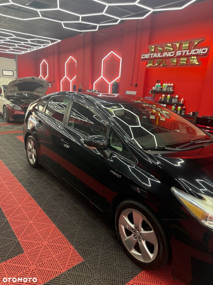 Toyota Prius - 7