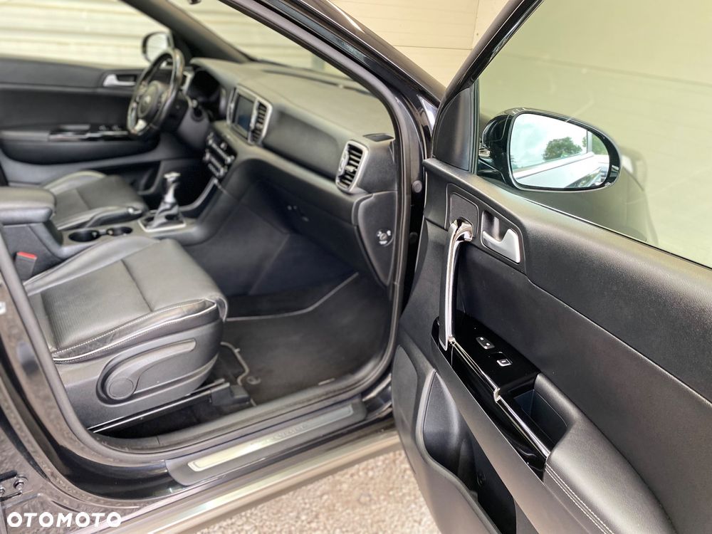 Kia Sportage 1.6 T-GDI AWD GT LINE - 17