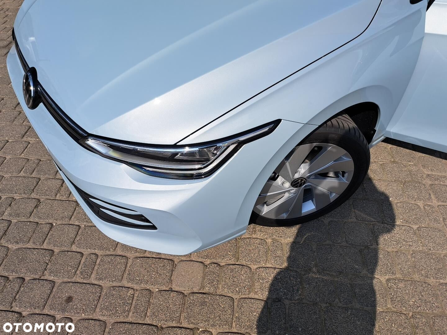 Volkswagen Golf VIII 1.5 eTSI mHEV Life Plus DSG - 37