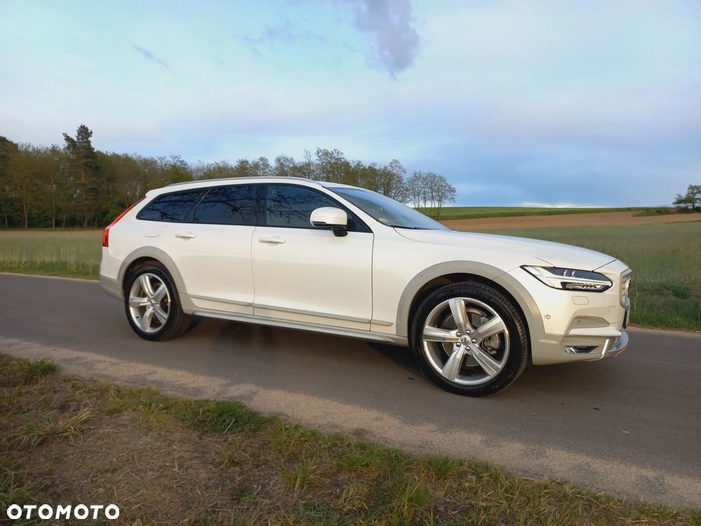 Volvo V90 - 3