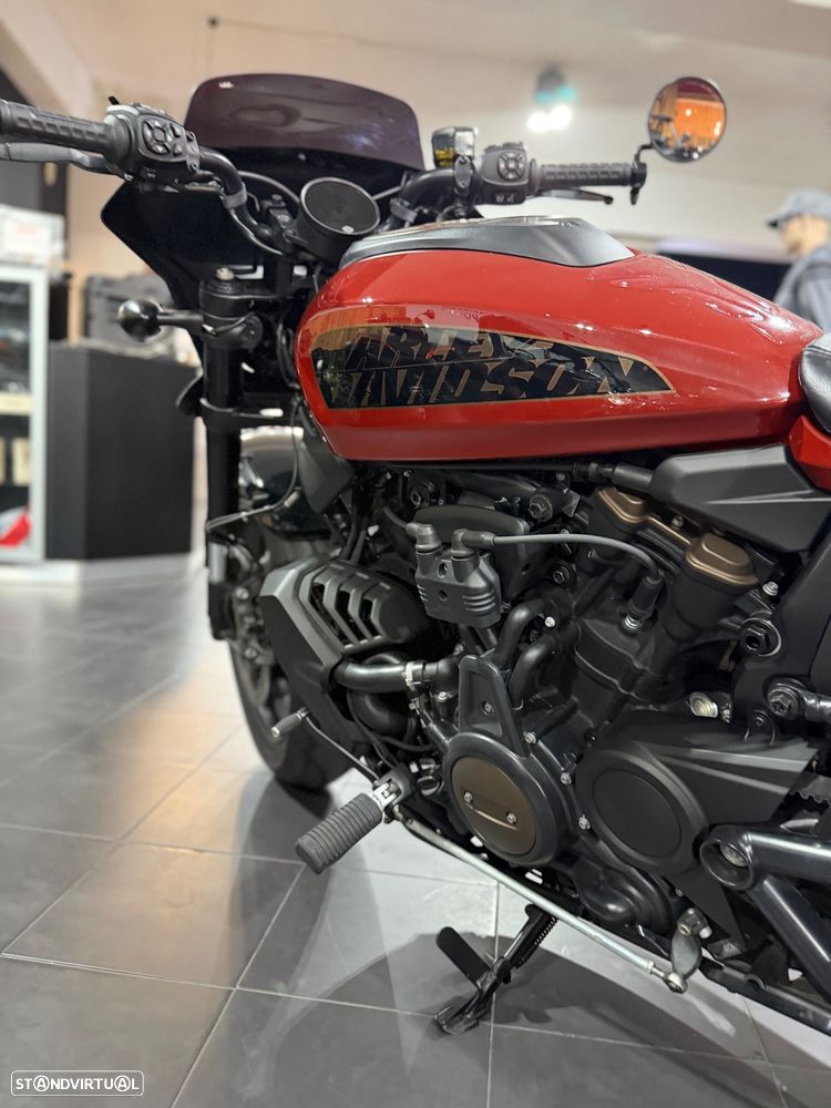 Harley-Davidson Sportster S - 7