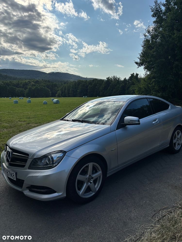 Mercedes-Benz Klasa C 250 CGI BlueEff - 7