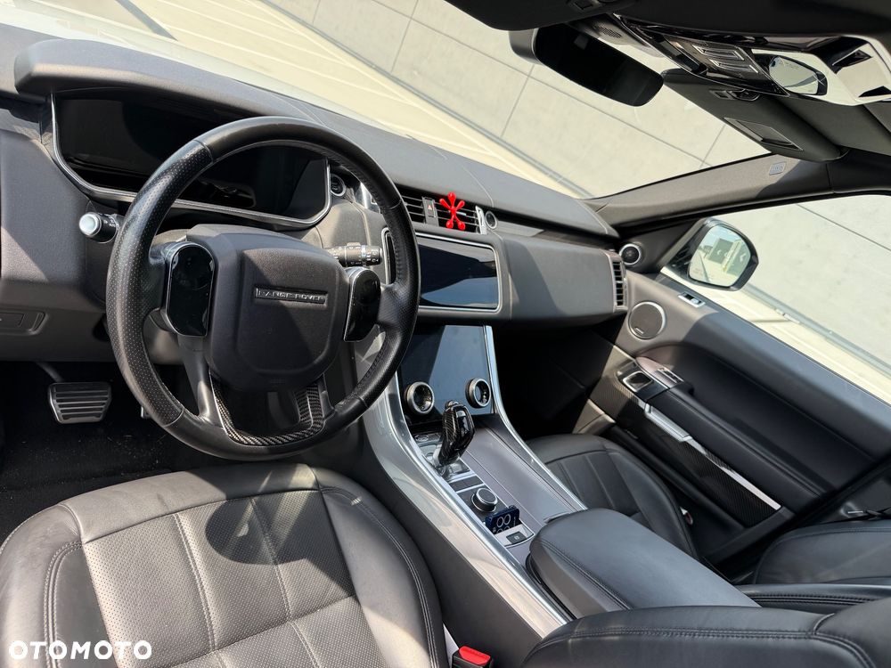 Land Rover Range Rover Sport - 12