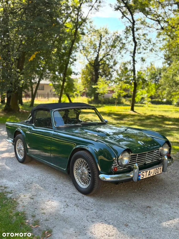 Triumph TR4 - 2