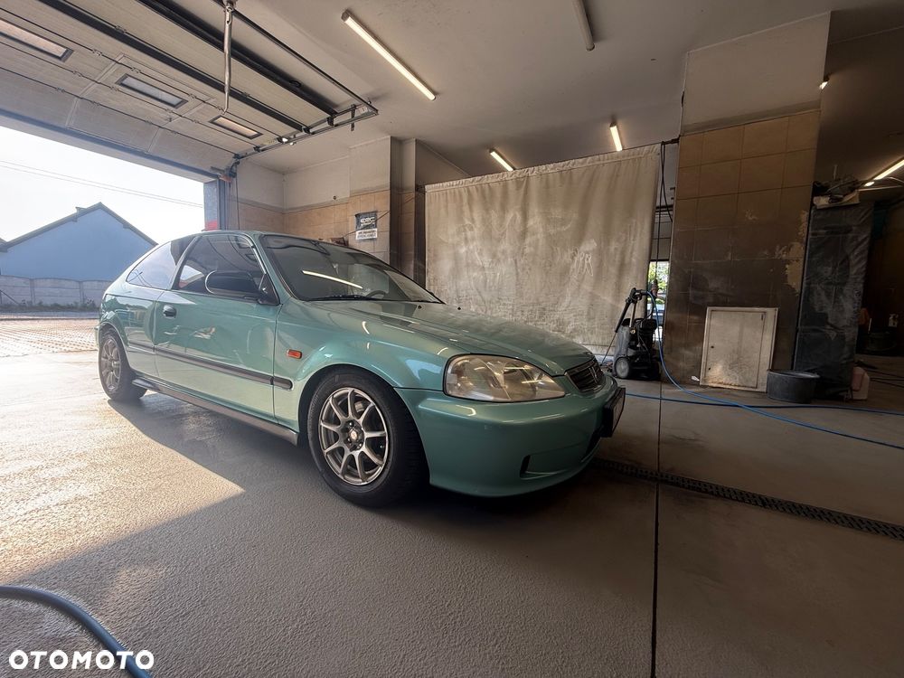 Honda Civic - 1