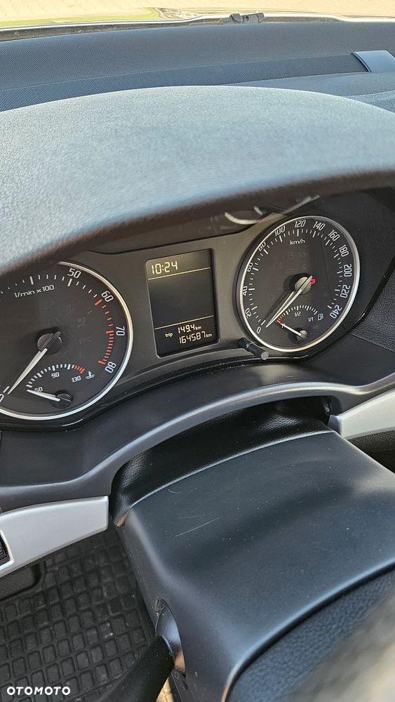 Skoda Octavia 1.4 TSI Ambiente - 15