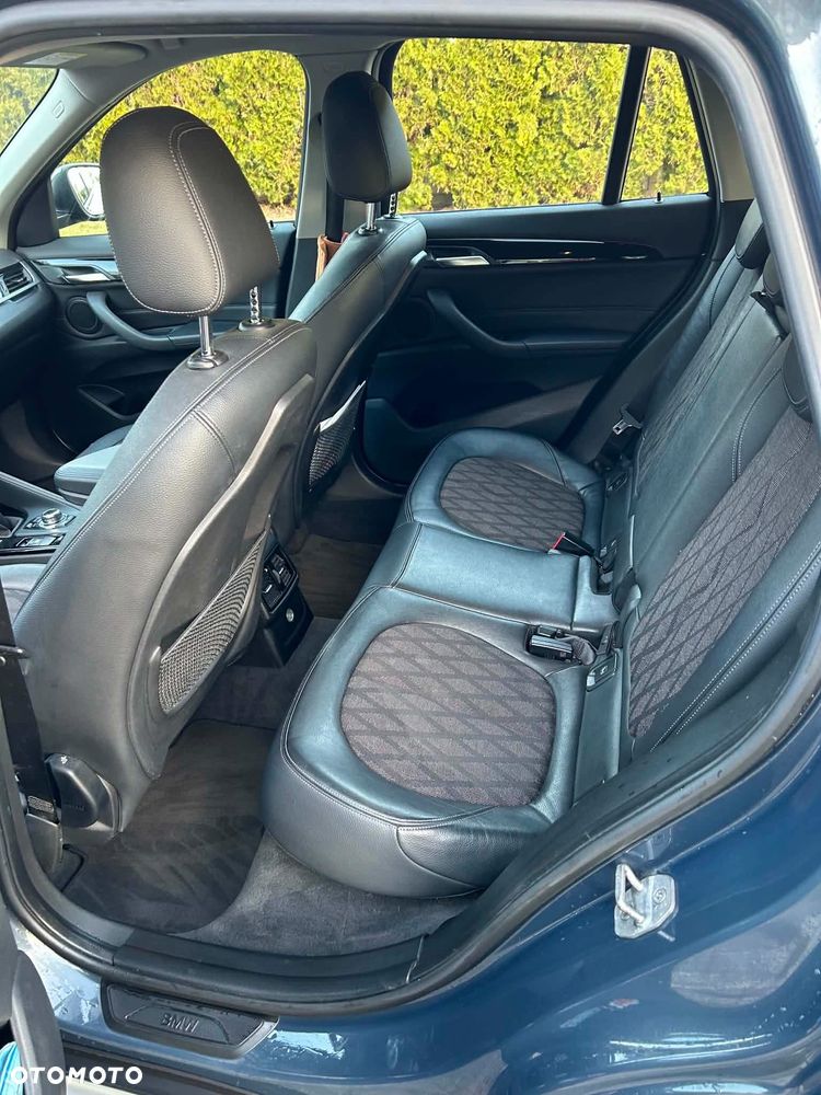 BMW X1 sDrive18d Advantage - 3