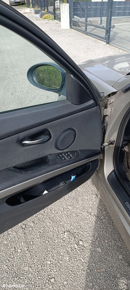 BMW Seria 3 318i - 10