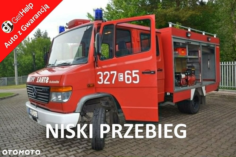 Mercedes-Benz 812D - 1
